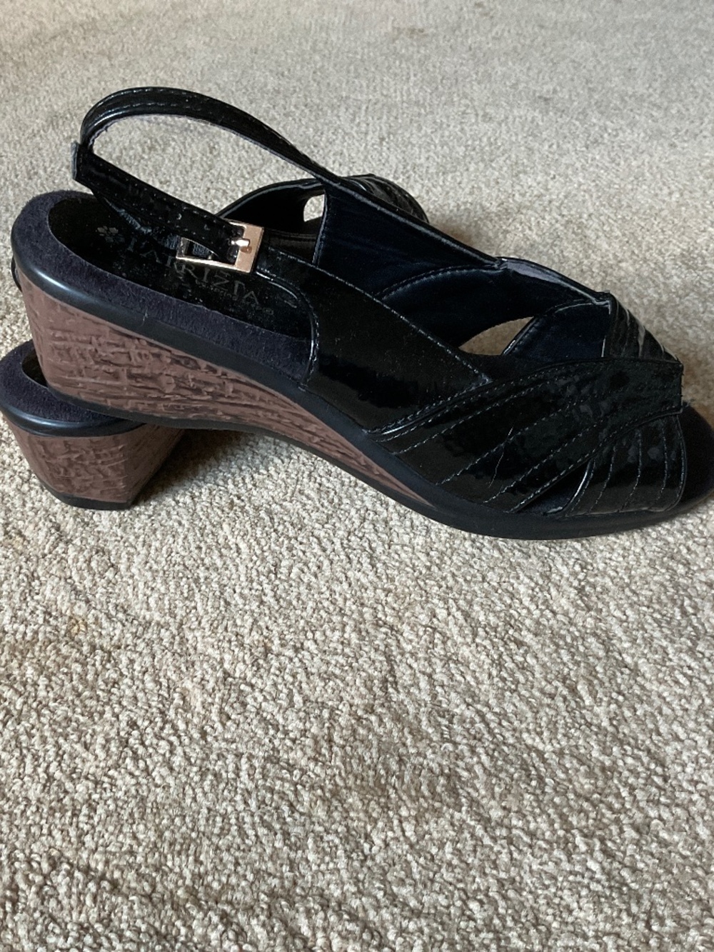 PATRIZIA sandals